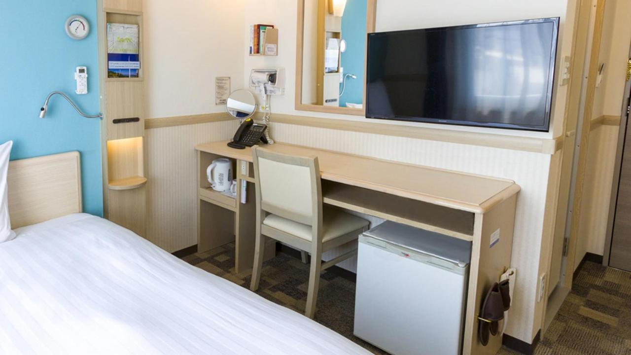 Toyoko Inn Osaka Hankyu Juso-Eki Nishi-Guchi No.2 Kültér fotó